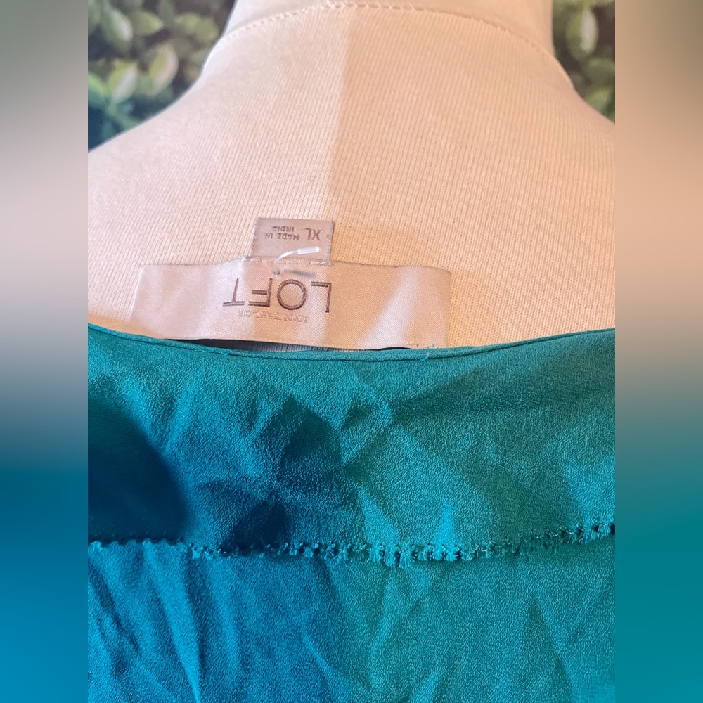 NWOT LOFT Blue Tie Front Relaxed Blouse - Picture 3 of 3